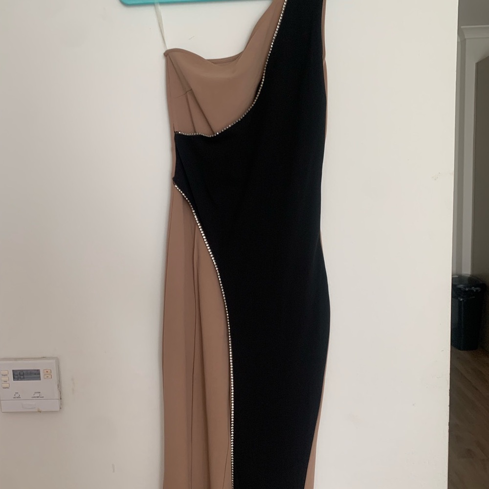 Elegant Black and Tan One-Shoulder Jumpsuit